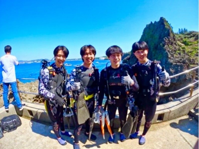 【沖縄恩納村‐青の洞窟☆体験ダイビング】初心者でも大丈夫！ライセンスがなくても体験可能♪友達•カップル•家族•ソロ活、みんなで水中体験⭐︎の紹介画像