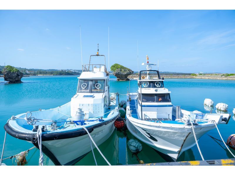 [Highest probability in the prefecture, same-day reservations accepted] Go by boat! Blue Cave Snorkeling Tour ☆ We promise a luxurious tour ★ Ages 5 and up can participateの紹介画像
