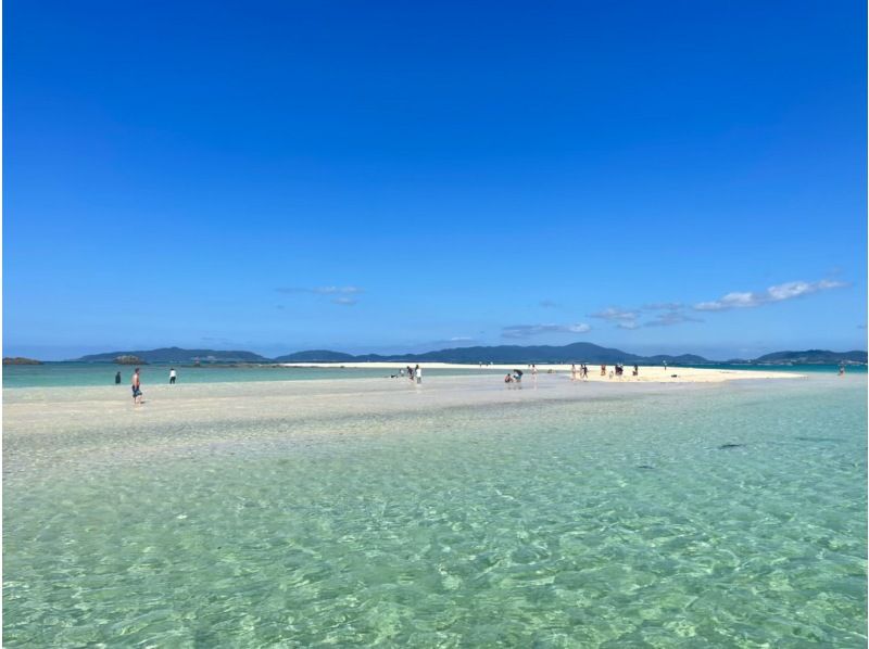 【沖縄・石垣島】幻の島上陸ツアー！お子様からご年配の方まで参加可能　ご家族・お友達・カップルで！　約2時間4,700円！の紹介画像