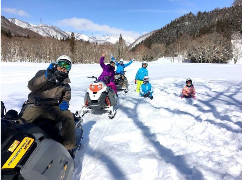 [Niigata/Naeba] Snowmobile tour (Enjoy with parents and children! 60 minute course!)の紹介画像
