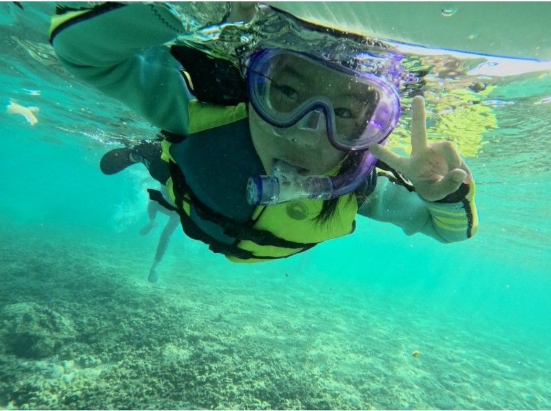 [Blue Cave Snorkel] Exclusive guided tour to “Okinawa Blue Cave”