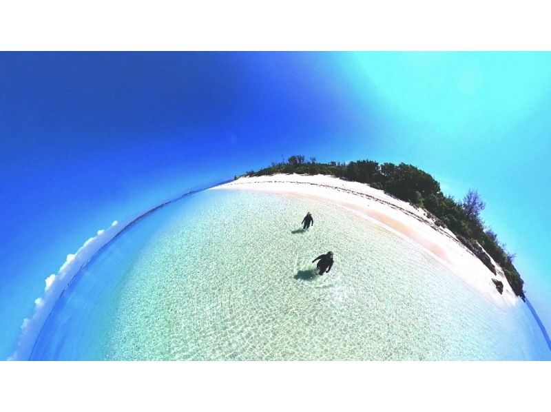 [Near the underwater road] Private boat snorkeling 90 minutes On the day, empty-handed OK! Fully equipped toilets Free for children under 3 years oldの紹介画像