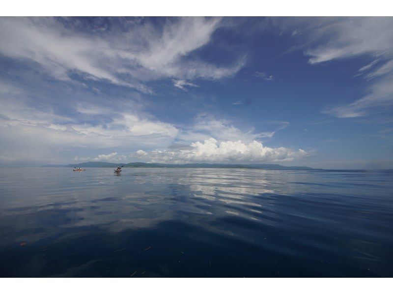[Okinawa, Iriomote Island] Island hopping with a sea kayak [Kayaking]の紹介画像