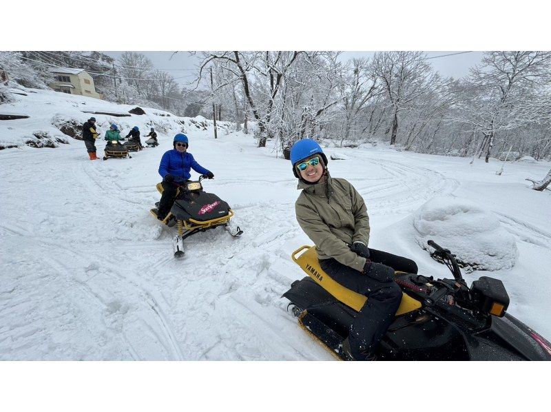 [Snowmobile experience] Have fun in the snowy world of Urabandai! Beginners welcome! Dogs welcome! No license required! Families, couples, women, and groups!の紹介画像