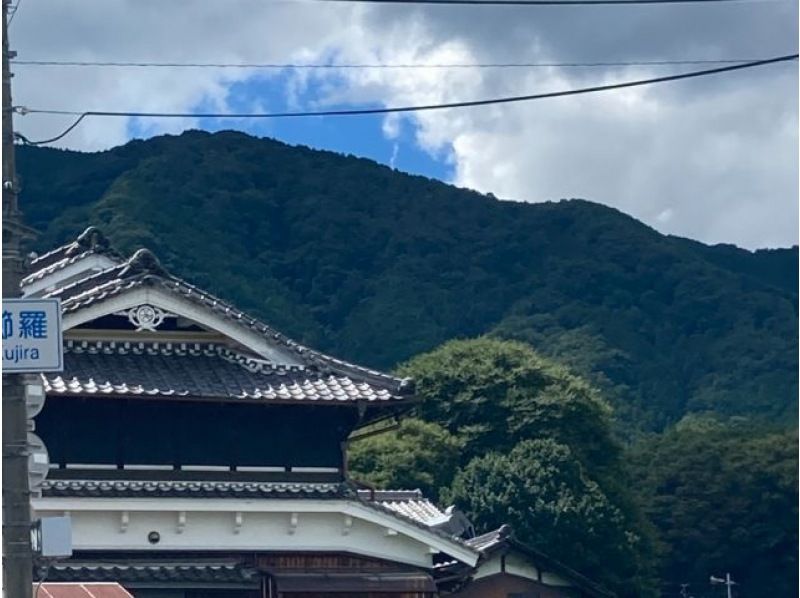 [Nara / Imperial Palace] Stay in a camper at the sake brewery "Chiyo Shuzo" ​​at the foot of Mt. Katsuragi (sleep in the car)の紹介画像