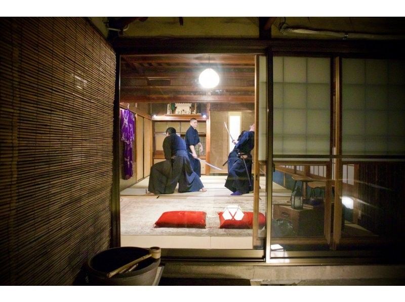 [東京/淺草] SAMURAI武士體驗！向現役電影演員學習的真實技巧！美麗的劍術、日本精神、科技都有！の紹介画像