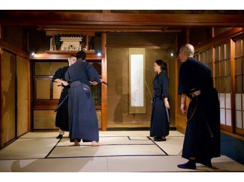 [SALE][Asakusa][Private] A set of a samurai show performed by actors and a samurai experience!の紹介画像