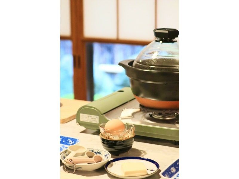 【도쿄 · 아사쿠사] 일본의 엄마들과 즐거운 일본 요리 체험! 엄마의 지혜가 가득! 다채로운 야채 중심의 스시 체험!の紹介画像