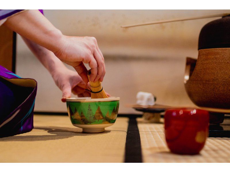 [SALE] [Tokyo・Asakusa] Great value set! Have fun making beautiful temari sushi with Japanese mothers and experience real matcha!の紹介画像