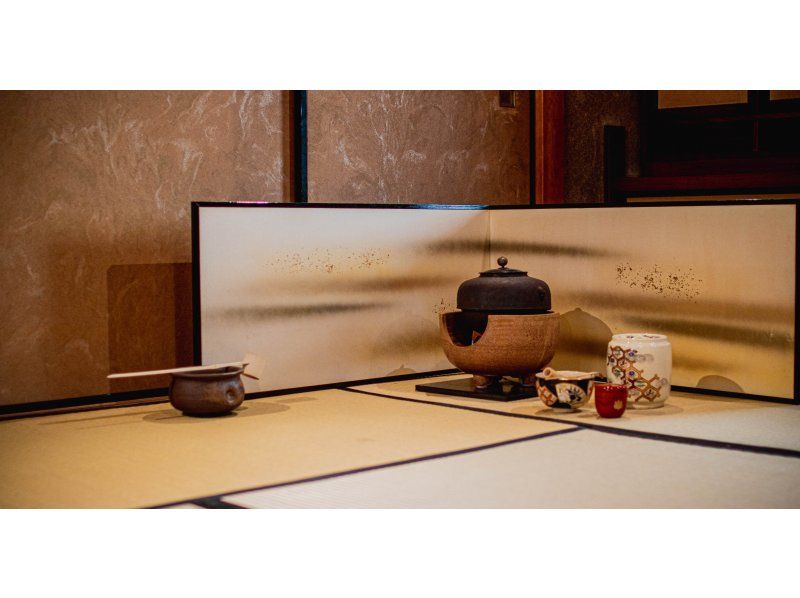 [Tokyo・Asakusa] Let's make sushi! And experience real matcha! Great set discount!の紹介画像