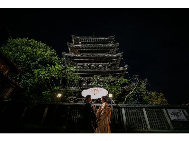 【교토・히가시야마】라이트 업 전 촬영~야사카의 탑에서 걸어서 3분の紹介画像