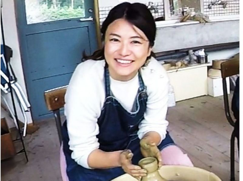 Pottery experience at Izu Kogen - Is it the only place in the world? Experience making flower pots with a bumpy lava glaze inspired by the lava of Mt. Omuroの紹介画像