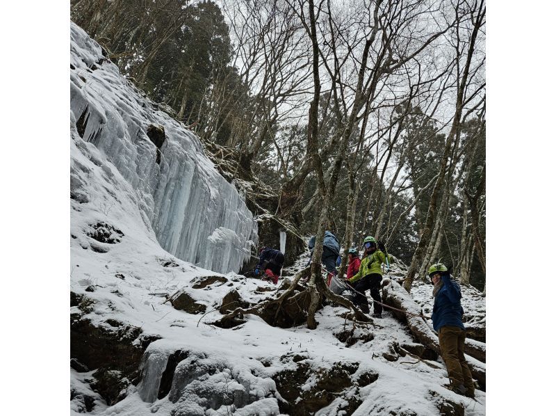 【奈良・大峰山脈】関西随一の氷瀑は私有地に！！特別拝観！？の紹介画像