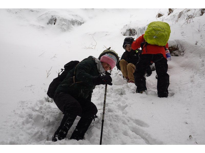 【奈良・大峰山脈】関西随一の氷瀑は私有地に！！特別拝観！？の紹介画像