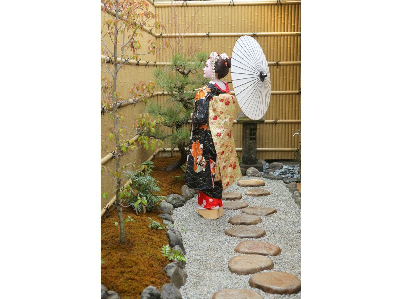【京都・清水寺】　舞妓お庭プラン27,500円→12,900円(税別) の紹介画像
