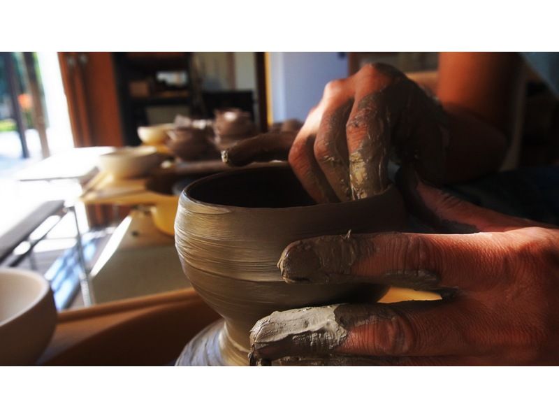 Holidays in Izu Make cafe-style mugs on an electric potter's wheel ♪ at Izu Kogenの紹介画像