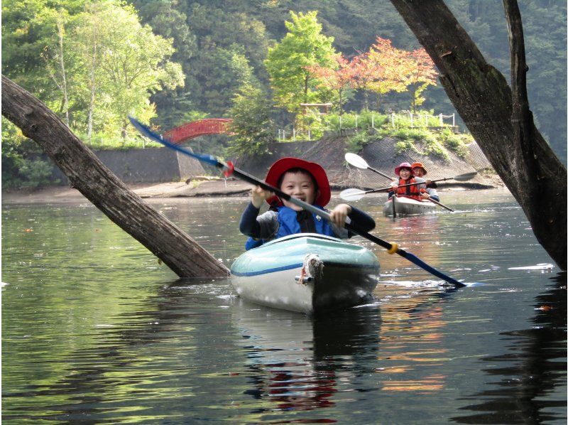 [Gunma/Minakami] You can ride from 3 years old! Leisurely walk on the lake Canoe tour (half day) Free photos during the tour!の紹介画像
