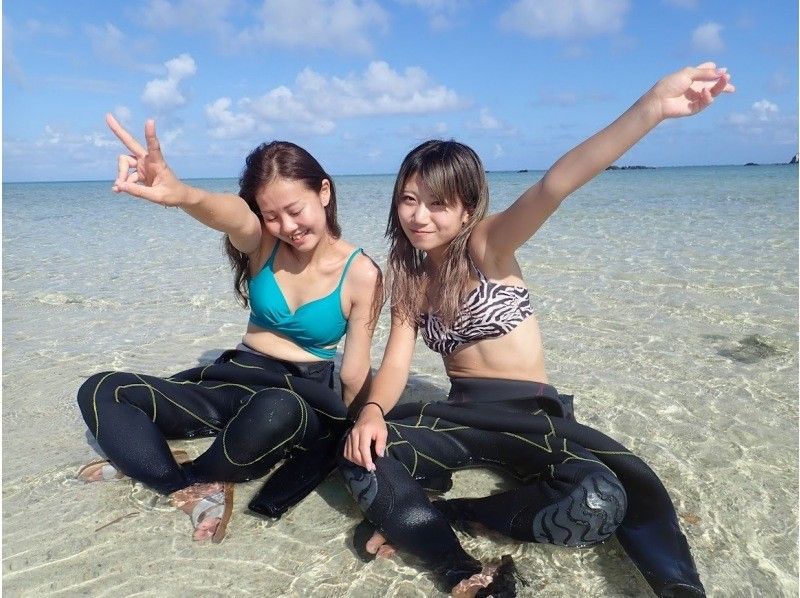 【石垣島・午前、午後\2便】ウミガメorマンタ＆幻の島上陸ーボートシュノーケル【写真無料】の紹介画像