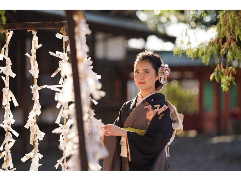 【静岡・富士宮】本格的な正絹の振袖レンタル〜富士山を眺めながら浅間神社の総本宮・富士山本宮浅間大社散策！男性着物レンタル追加可能の紹介画像