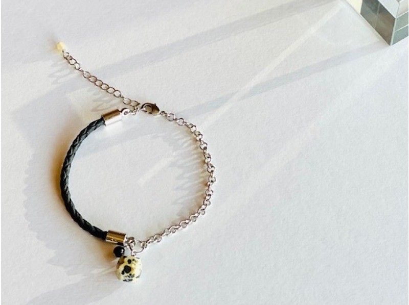 【福岡・糸島】アクセサリー制作体験  新プラン「革ひもとチェーンのブレスレット作り」初心者OK！思い出作りに♡の紹介画像