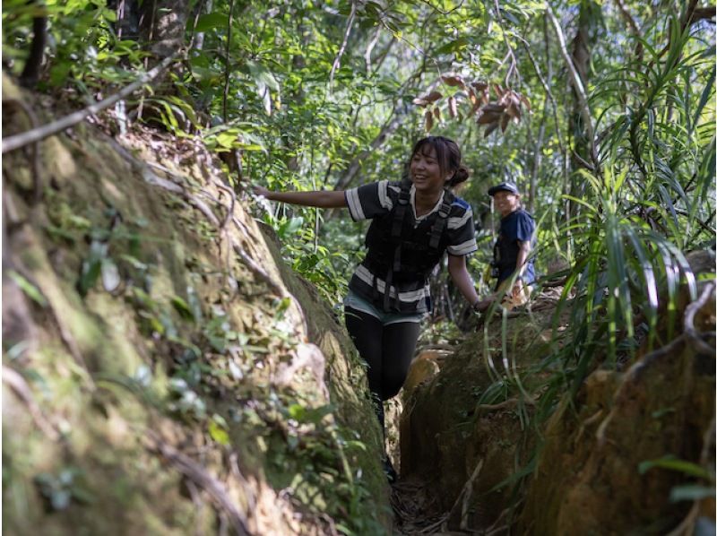 [Okinawa, Iriomote Island] Enjoy two rivers! Sangara Falls SUP/Canoe & Canyoning 1 day tour!