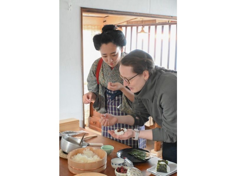 【東京/大田区】100年前の台所で、着物でかまど & 昔の調理器具体験！の紹介画像