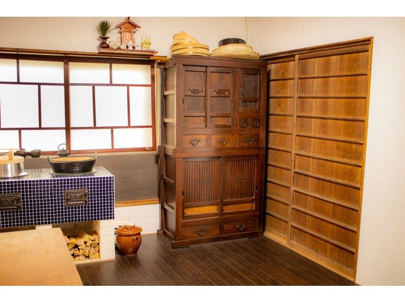 【東京/大田区】100年前の台所で、着物でかまど & 昔の調理器具体験！の紹介画像