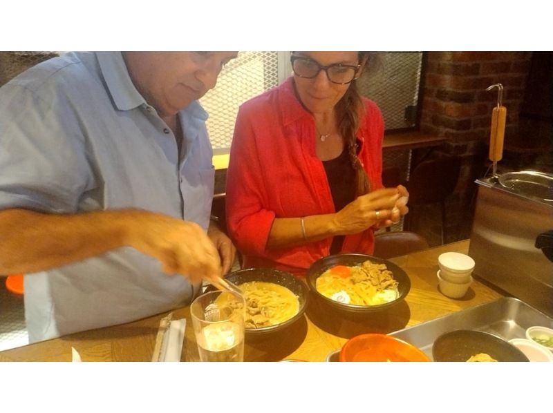 誰でも簡単！濃厚ブレンドスープのラーメン作り体験して食べる！カップル・グループ・家族・お子様歓迎！の紹介画像