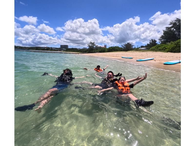  当日予約OK!　【沖縄恩納村】初心者ラウサップとロングタイム青の洞窟スノーケリング　ラウサップ　GOPRO撮影無料　＃ラウ兄のお店　の紹介画像