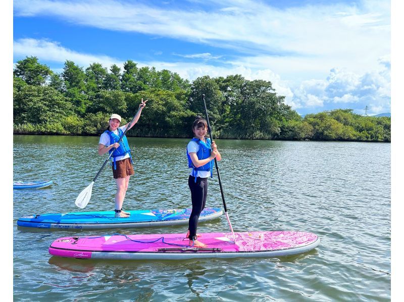 SALE! [10 minutes walk from Yoichi Station] A hidden gem! A relaxing river SUP on the Yoichi River, flowing through nature. Popular with first timers, couples and families on girls' trips.の紹介画像