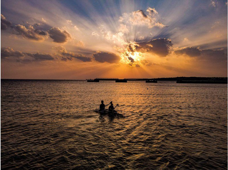 獨自欣賞沖繩本島的日落。日落攝影之旅♪の紹介画像