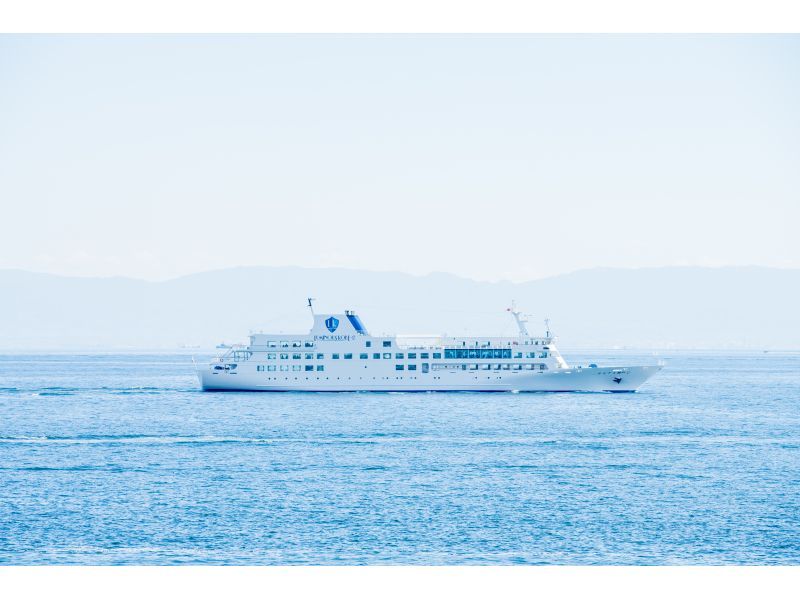 【神戸】2/26～3/13限定12:30出航ランチクルーズ「ブルーオーシャン」真鯛と牛フィレ肉で楽しむ　港町船上ランチの紹介画像