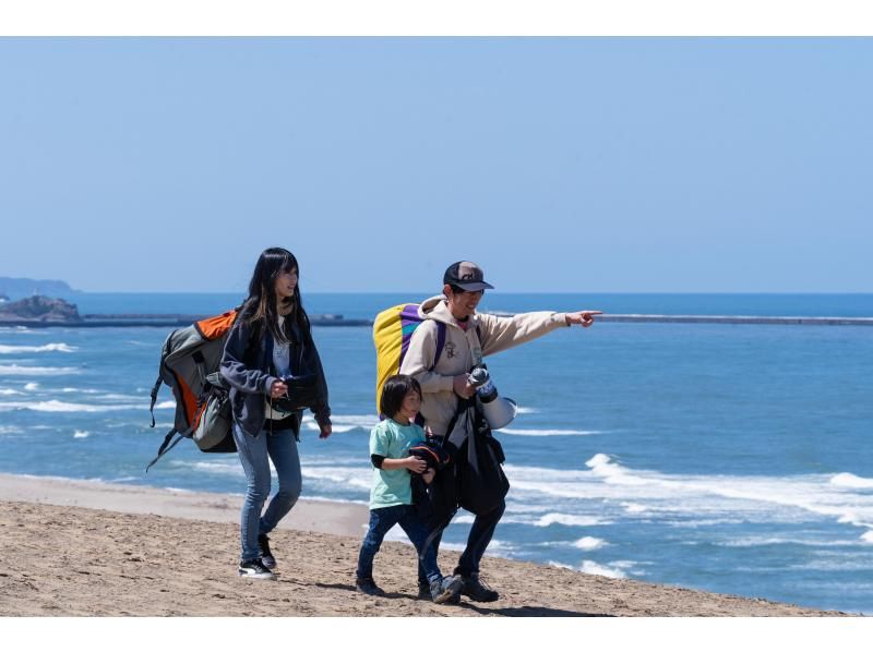 [Tottori Sand Dunes] Half-day paragliding experience limited to 1 group! A plan for families and those who are not confident in their physical strength!の紹介画像
