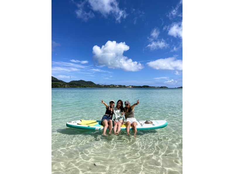 ★SALE★【石垣島／川平湾SUP】４Kドローン撮影でSNS映え間違いなし☆当日予約OK《動画、写真データプレゼント》初心者大歓迎！の紹介画像