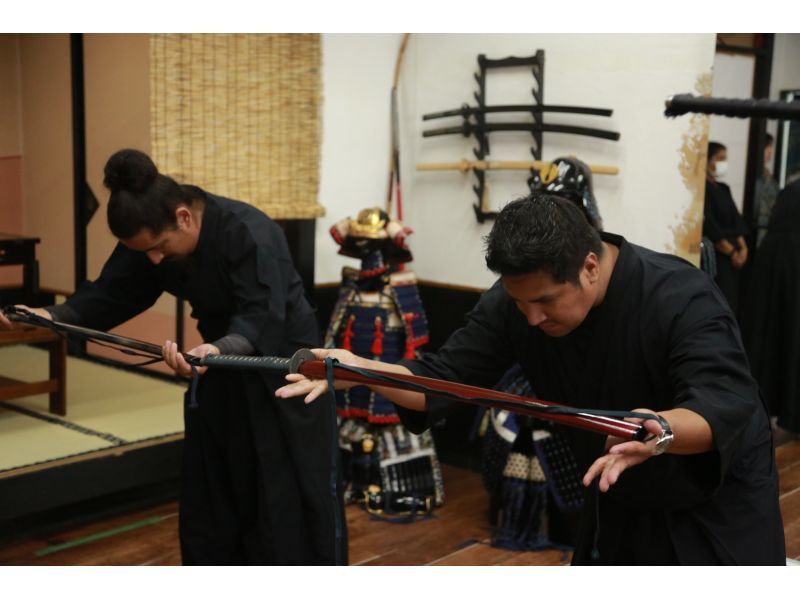 [By Osaka Castle] Hands-on class to learn Bushido & Zen with photoの紹介画像