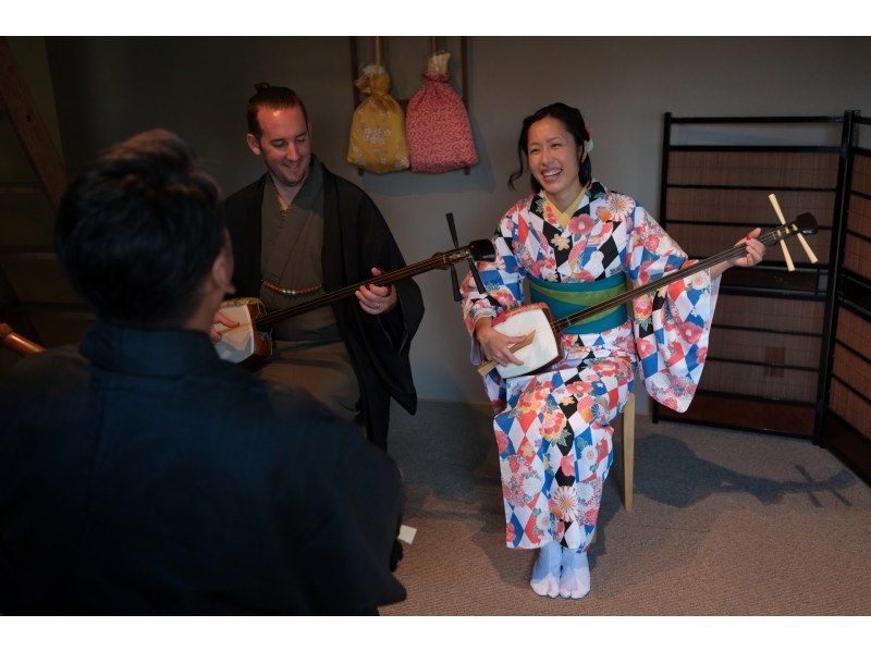 [นากาโนะ/มัตสึโมโตะ] “เรียนรู้เกี่ยวกับญี่ปุ่นในมัตสึโมโต้” ชุดกิโมโน รถลาก และซามิเซ็น สัมผัสวัฒนธรรมญี่ปุ่นสามวัฒนธรรมพร้อมกันの紹介画像