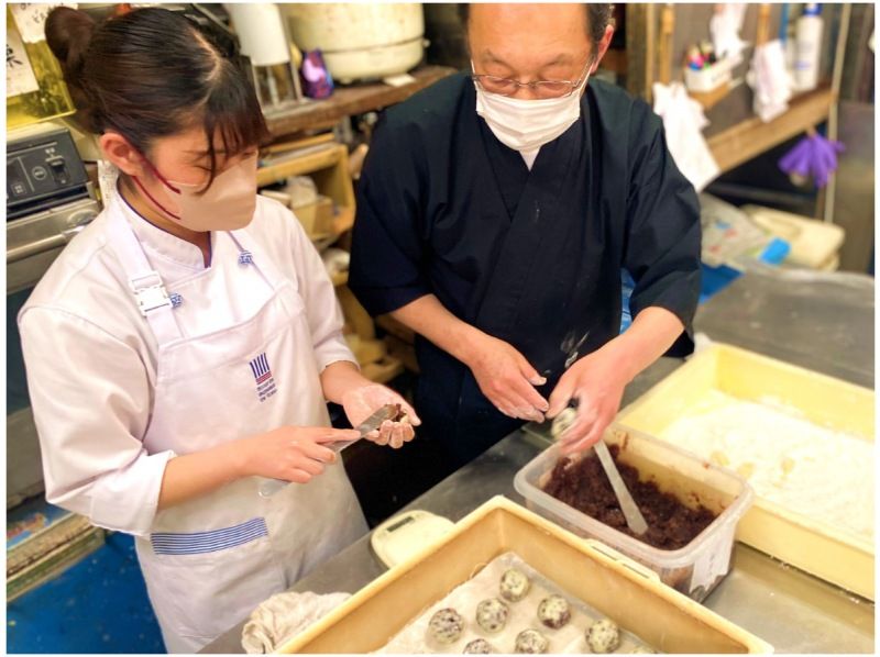 【Shinjuku-ku】Genuine Wagashi Experience By the Maestro At His Mochi Shの紹介画像