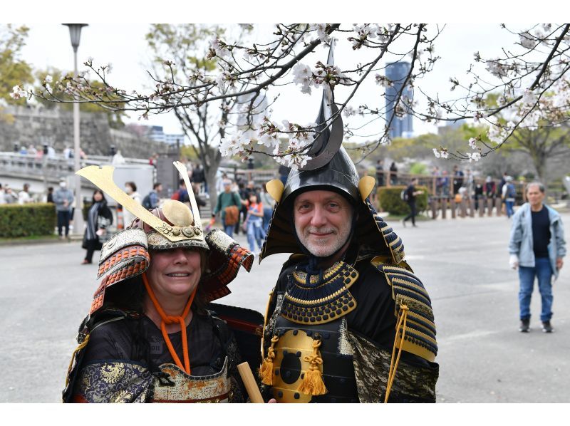 Pilgrimage/Samurai-specific Osaka Castle Guides Private tours in armorの紹介画像