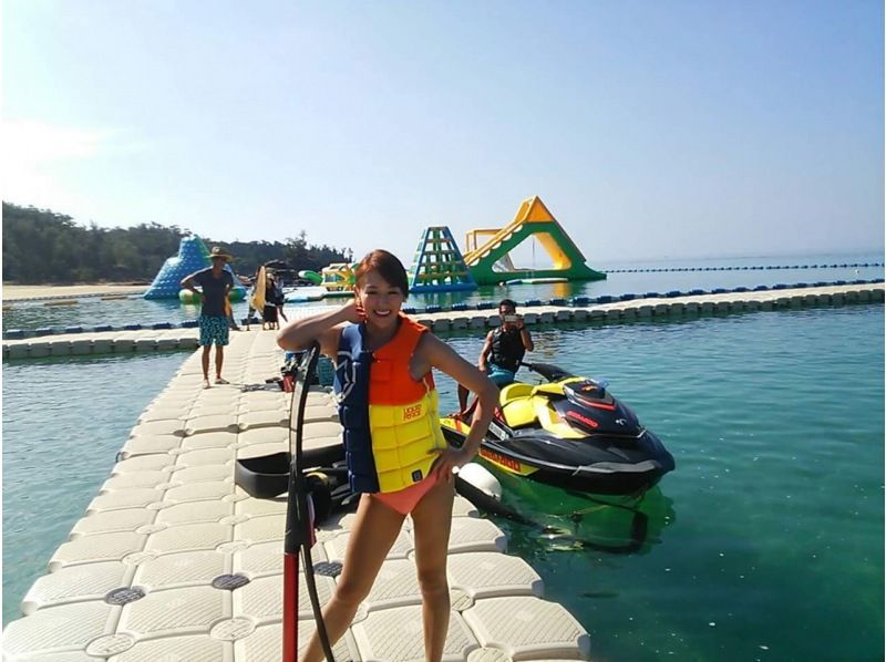 ★[Active 3] & [Parasailing, flyboard, or hoverboard] You can have fun at two locations: Kanucha Resort & Heapy Beach ♪の紹介画像