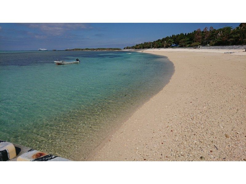 [Okinawa Churaumi Aquarium is 3 minutes by car] Easy private 2-hour boat fishing enjoyment planの紹介画像