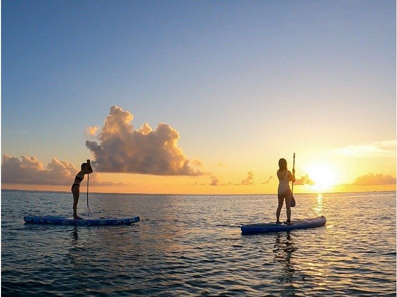 宮古島人気1位《貸切VIPプラン》【ウミガメシュノーケリング＆サンセットSUPツアー】遭遇率100%継続中！｜写真無料｜初心者歓迎の紹介画像