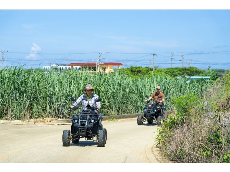 [冲绳/伊良部岛]享受陆地上的乐趣！ 3 小时越野车游览伊良部岛的壮丽景色！还可以选择课程哦！ ★包含照片/视频拍摄服务の紹介画像