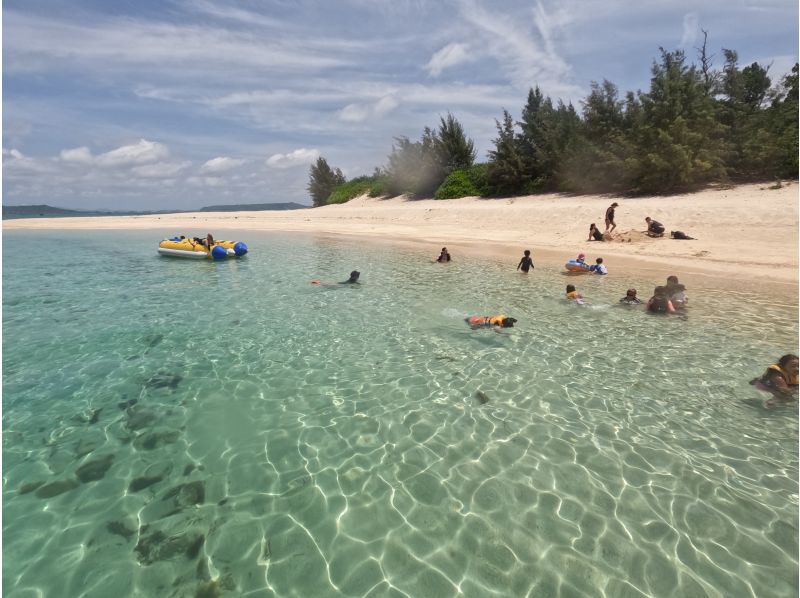 【沖縄・うるま市】【12種類のマリンメニューから選べる！】たくさんマリンスポーツがやりたい方向け！遊び放題　2時間コースの紹介画像