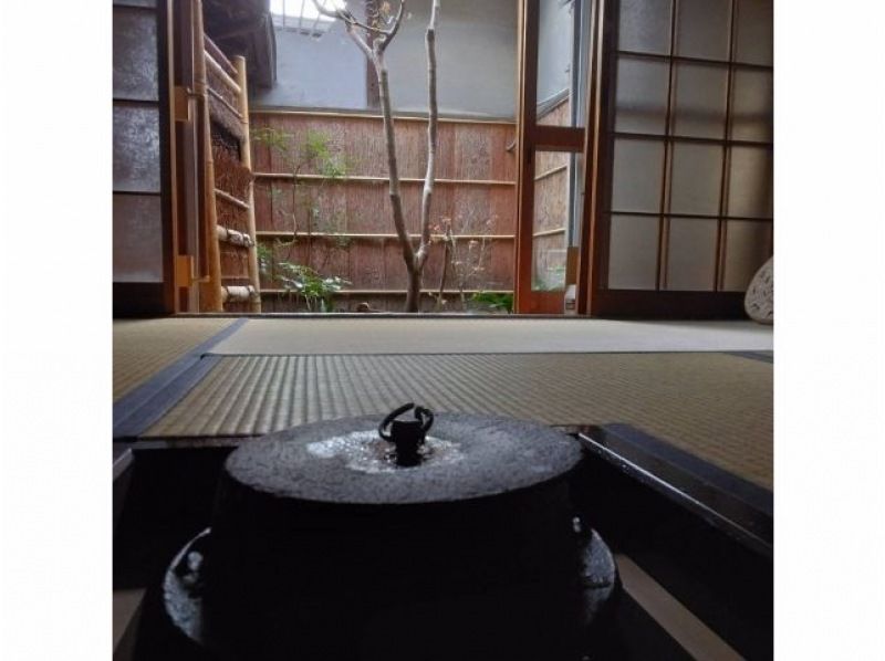 [โอซาก้า/โนดะ] ประสบการณ์พิธีชงชาที่ Tamanisan Nagayaの紹介画像