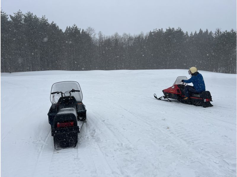 【AKITA】1-hour Snowmobile riding for beginner (single-seater)の紹介画像