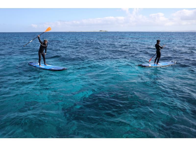 Super Summer Sale 2024 [Chatan/Kerama] Fully charter the boat for your family or group! Kerama Chibishi Snorkel & SUP! Photo rental included! Half day up to 8 peopleの紹介画像