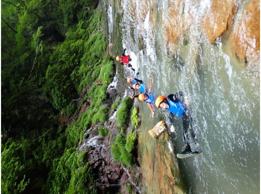 その他 MitsuSakakibara:CloudsInTheWater Tochigi/Nasu] Summer on the river! Shower climbing zip line
