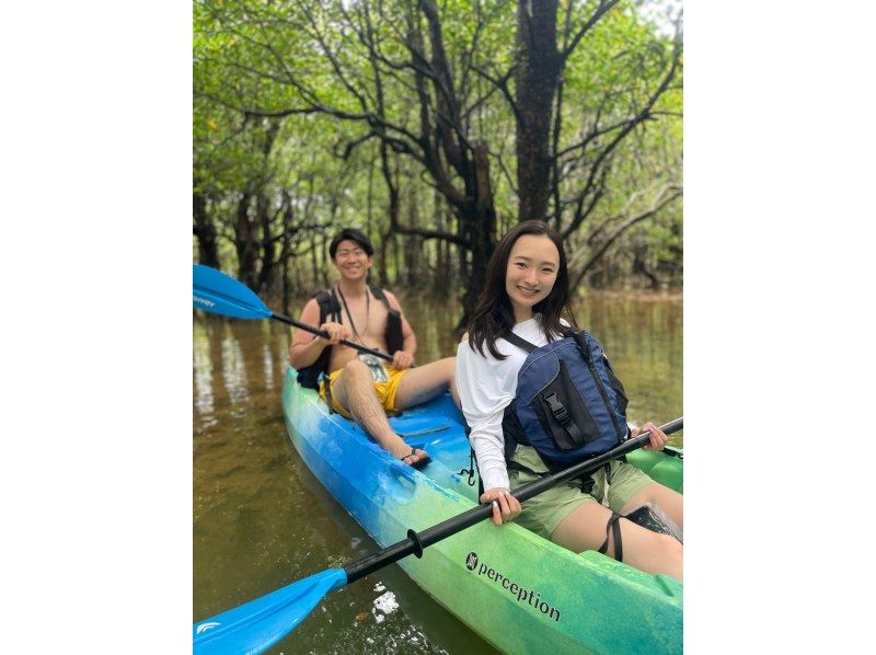 [冲绳/宫古岛]超值套餐♪这是一个超值套餐，包括流行的海上皮划艇之旅和海龟浮潜之旅♪  の紹介画像