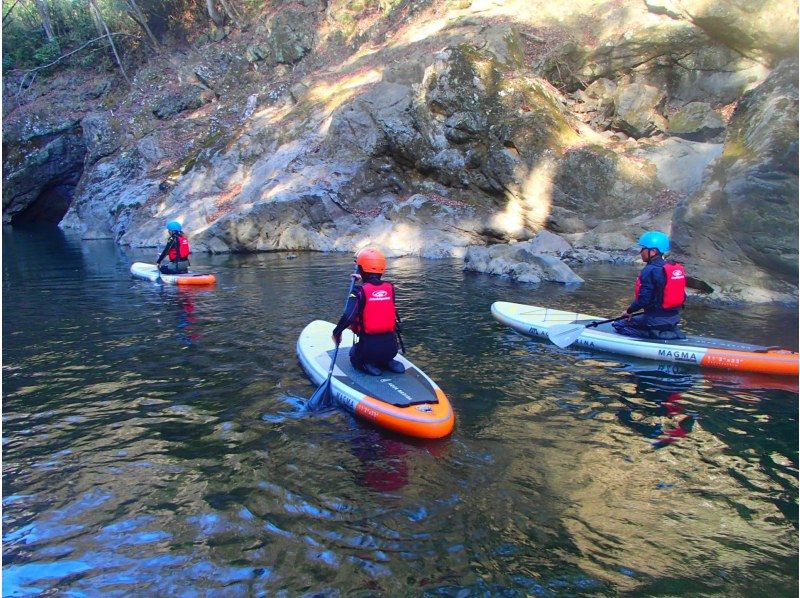 [Yamanashi, Otsuki] Otsuki Katsura River SUP (stand-up paddle) tourの紹介画像