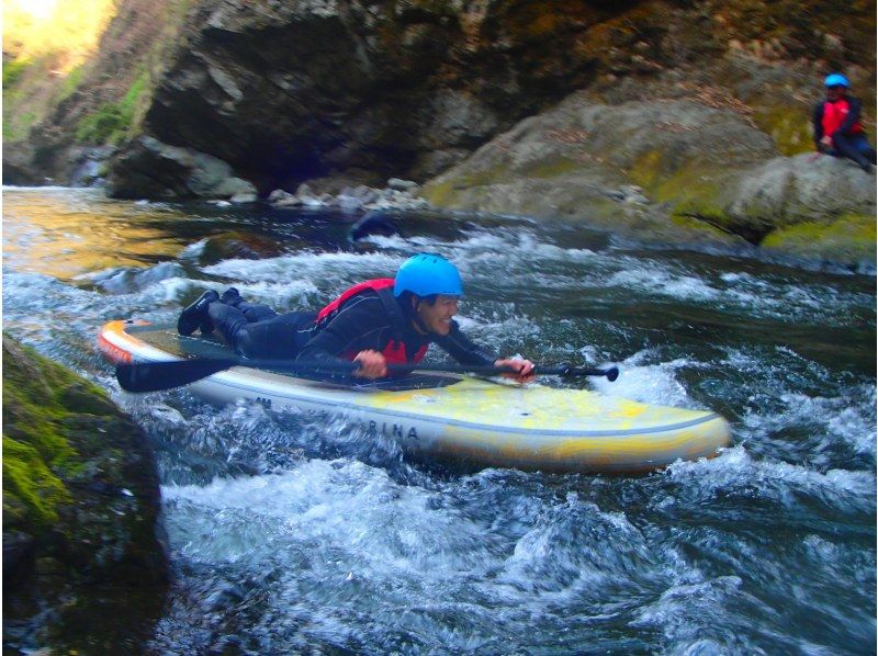 【山梨・大月】大月・桂川SUP(サップ)ツアーの紹介画像